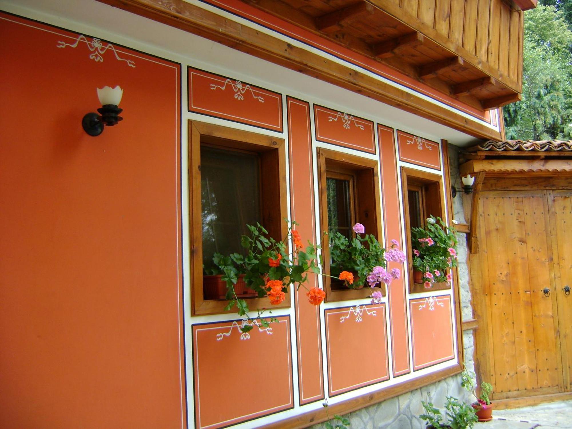Guest House Todorini Kashti Koprivshtitsa Bagian luar foto