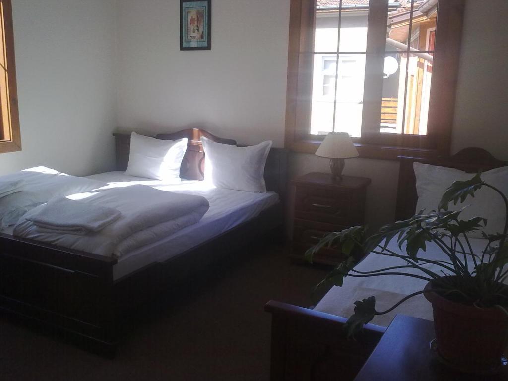Guest House Todorini Kashti Koprivshtitsa Ruang foto